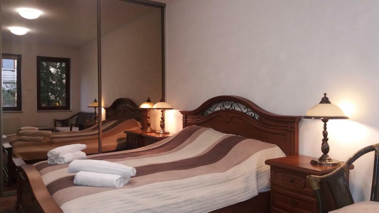 Apartamenty Hierowskiego 60G كاتوفيتسه المظهر الخارجي الصورة
